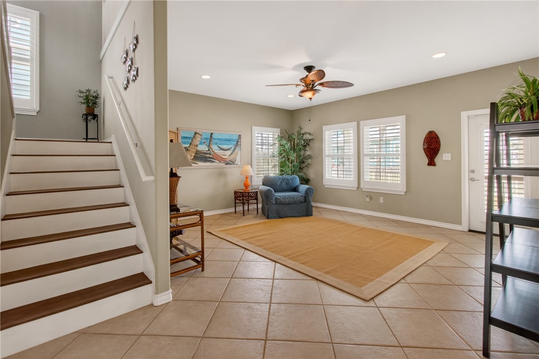 223 Keewaydin Lane Port Aransas TX 78373