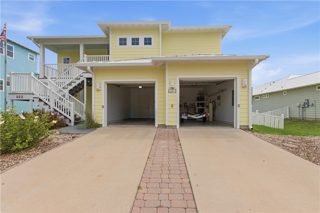 223 Keewaydin Lane Port Aransas TX 78373