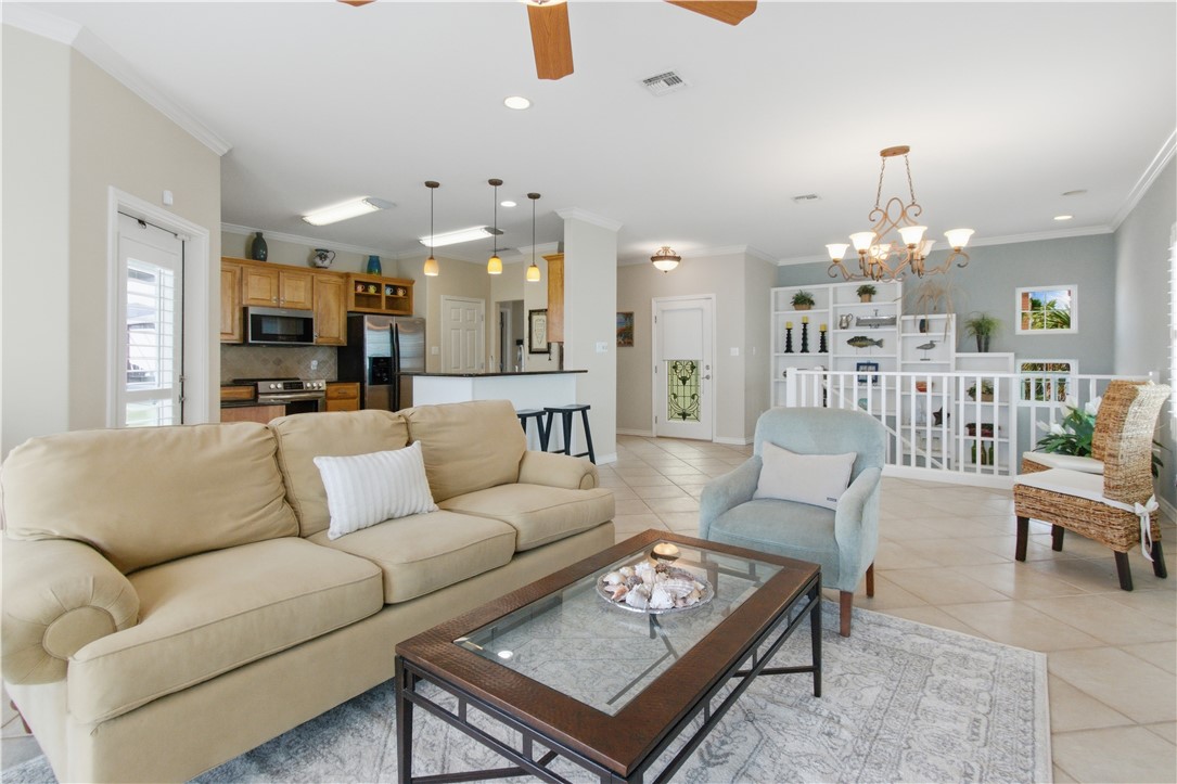 223 Keewaydin Lane Port Aransas TX 78373