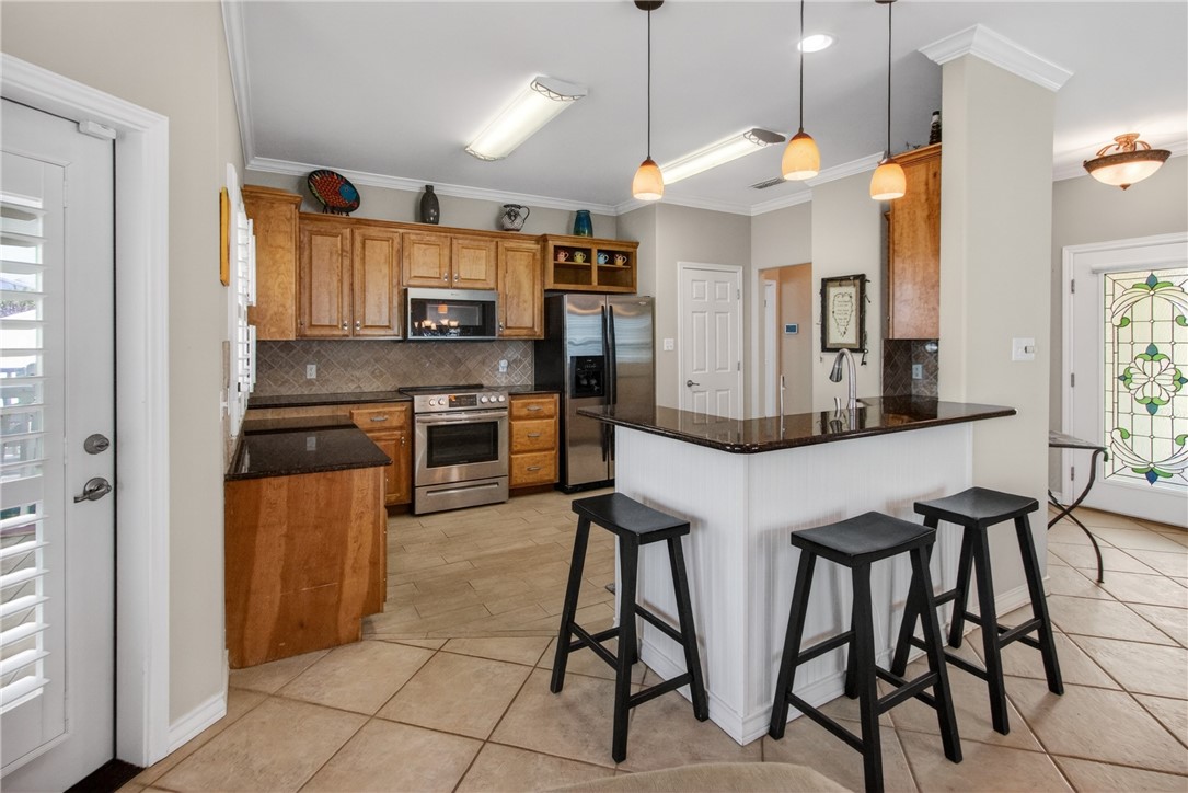 223 Keewaydin Lane Port Aransas TX 78373