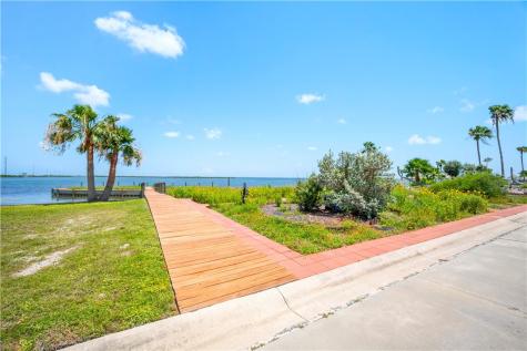 130 Bay Harbor Drive 4 Aransas Pass TX 78336