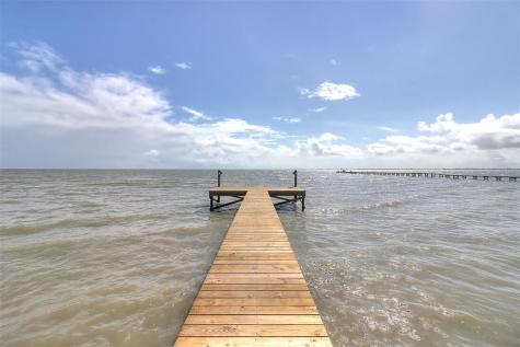 1010 First Street Bayside TX 78340