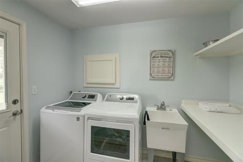 1010 First Street Bayside TX 78340