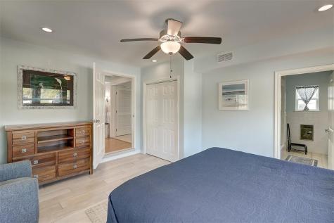 1010 First Street Bayside TX 78340