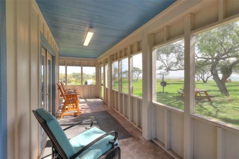 1010 First Street Bayside TX 78340