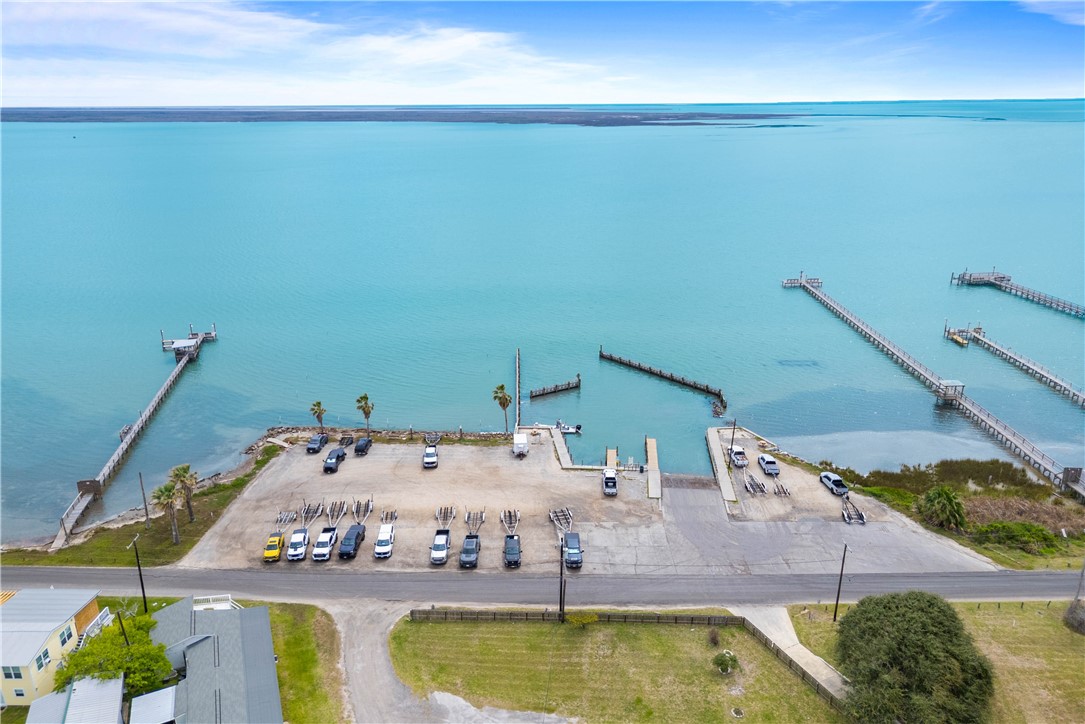 34 Redbird Rockport TX 78382