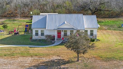 20401 County Road 1740 Mathis TX 78368