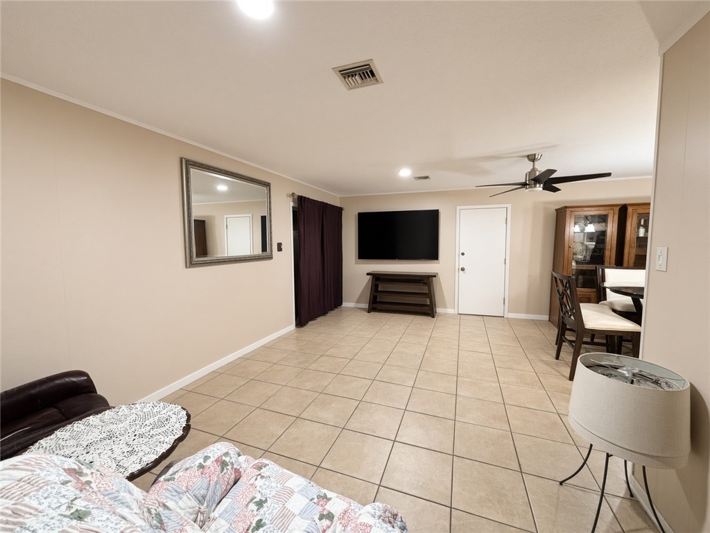 4925 Trinity Drive Corpus Christi TX 78411