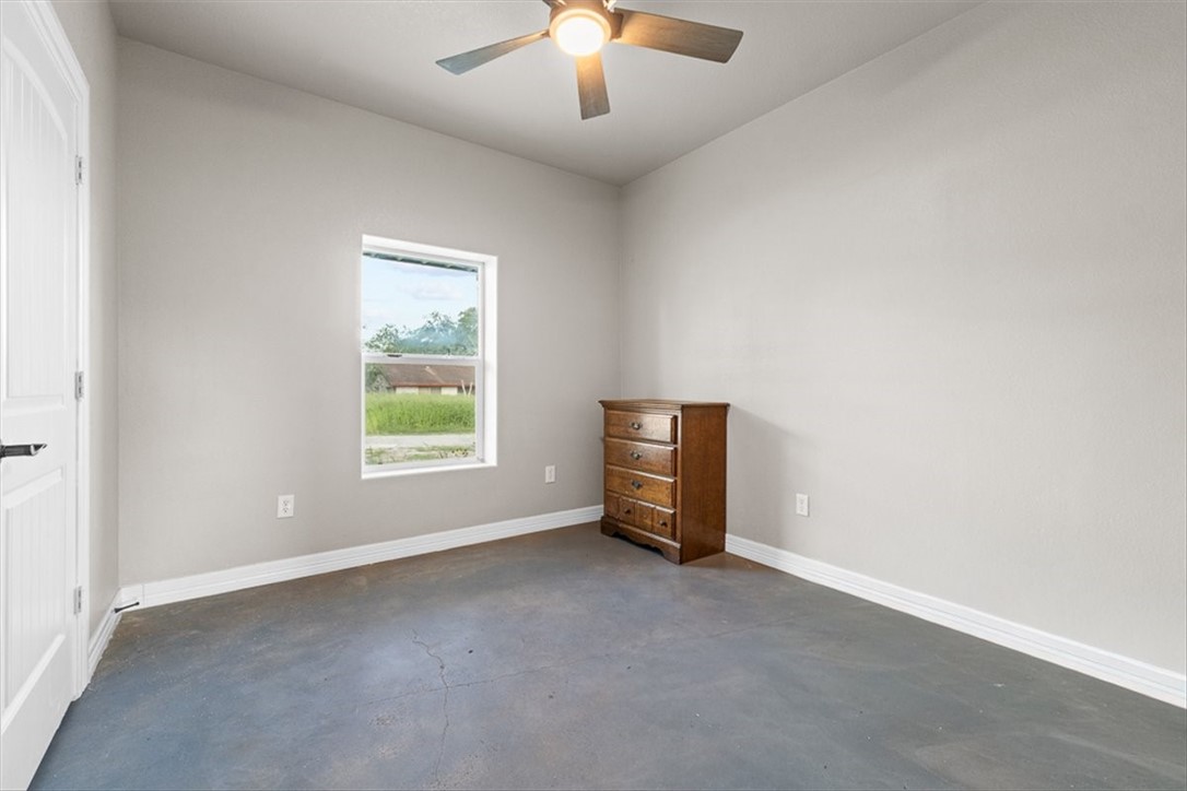 207 S Charles Street George West TX 78022