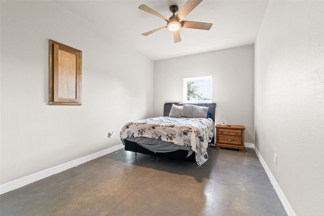 207 S Charles Street George West TX 78022