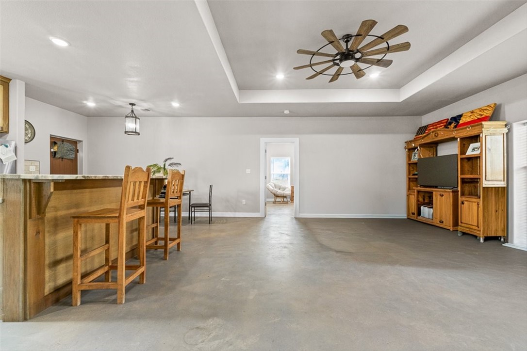207 S Charles Street George West TX 78022