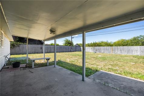 338 Belmont Drive SW Corpus Christi TX 78418