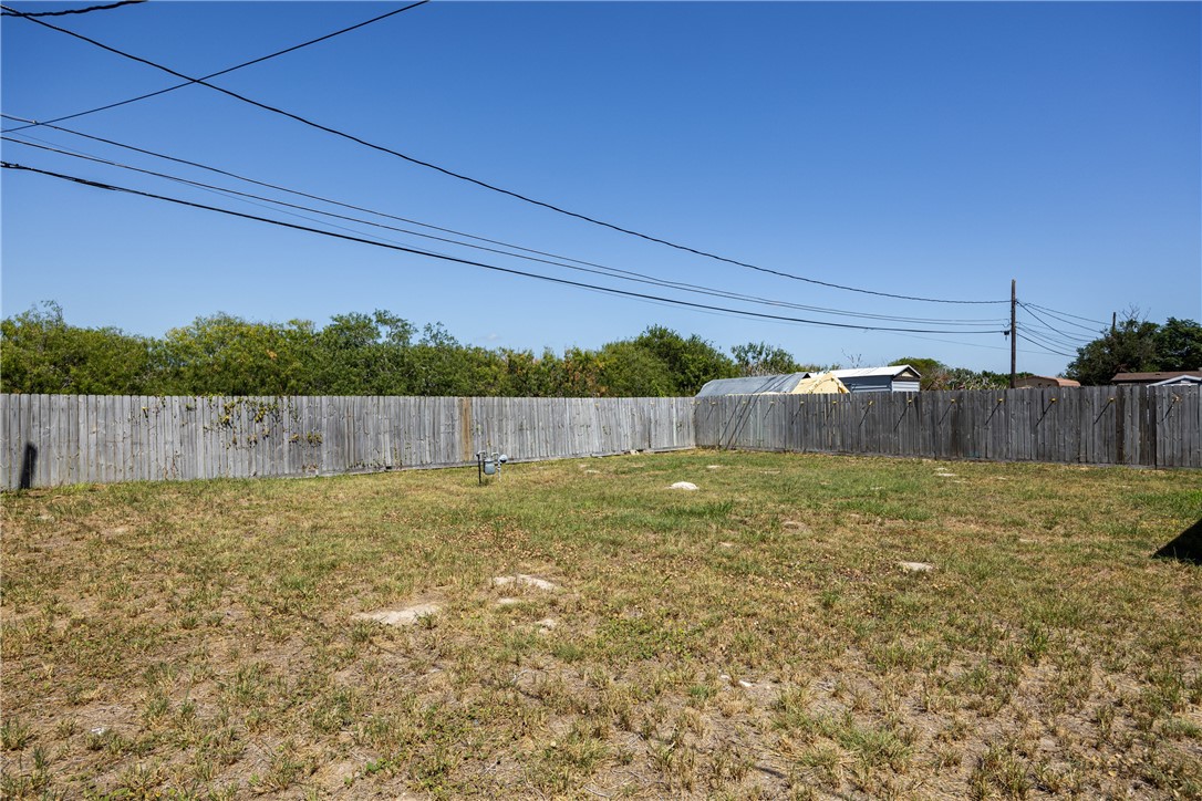 338 Belmont Dr SW Corpus Christi TX 78418