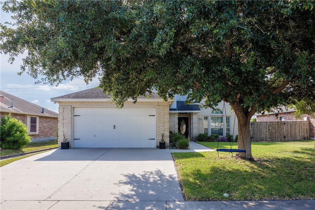 4114 Cross River Drive Corpus Christi TX 78410