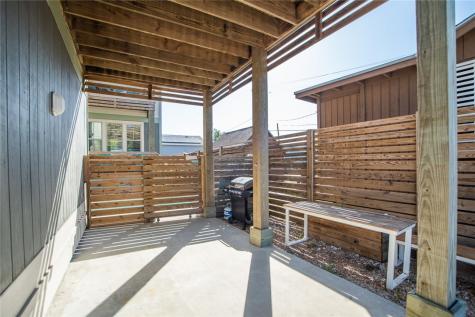 147 W Brundrett Avenue Port Aransas TX 78373