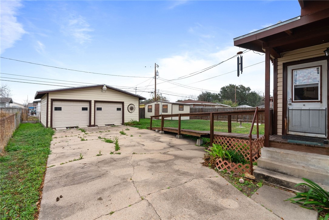 3906 Pyle Drive Corpus Christi TX 78415