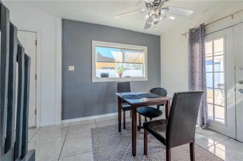 2301 Vialoux Drive Corpus Christi TX 78418