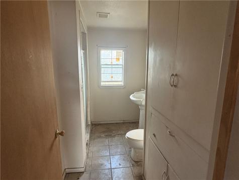 104 Charles Street S George West TX 78022