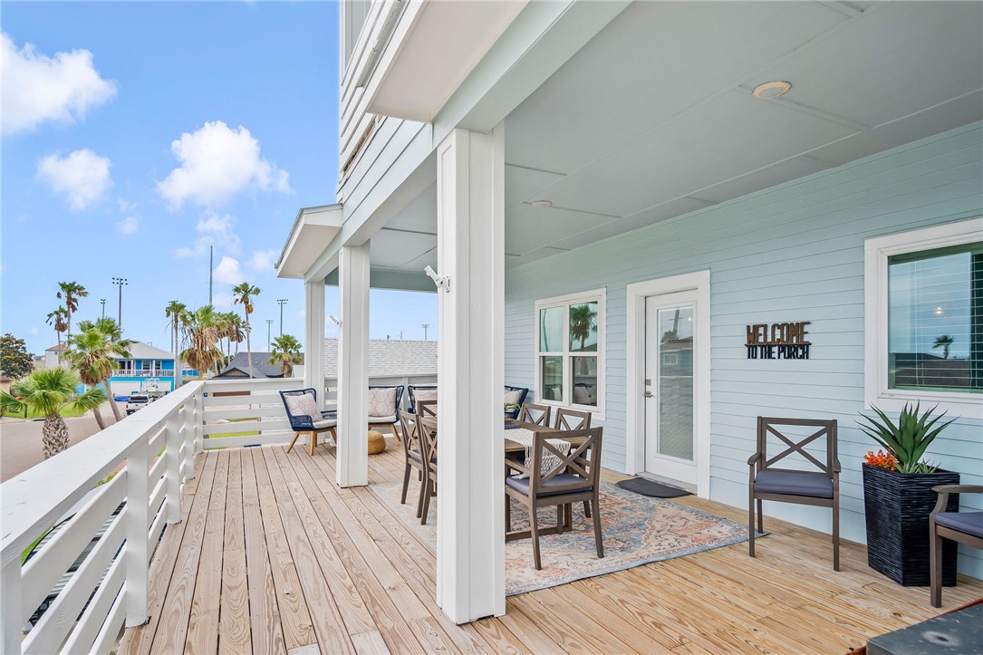518 Aransas Channel Port Aransas TX 78373
