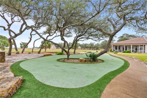 1502 Royal Oaks Trai 1502 Rockport TX 78382