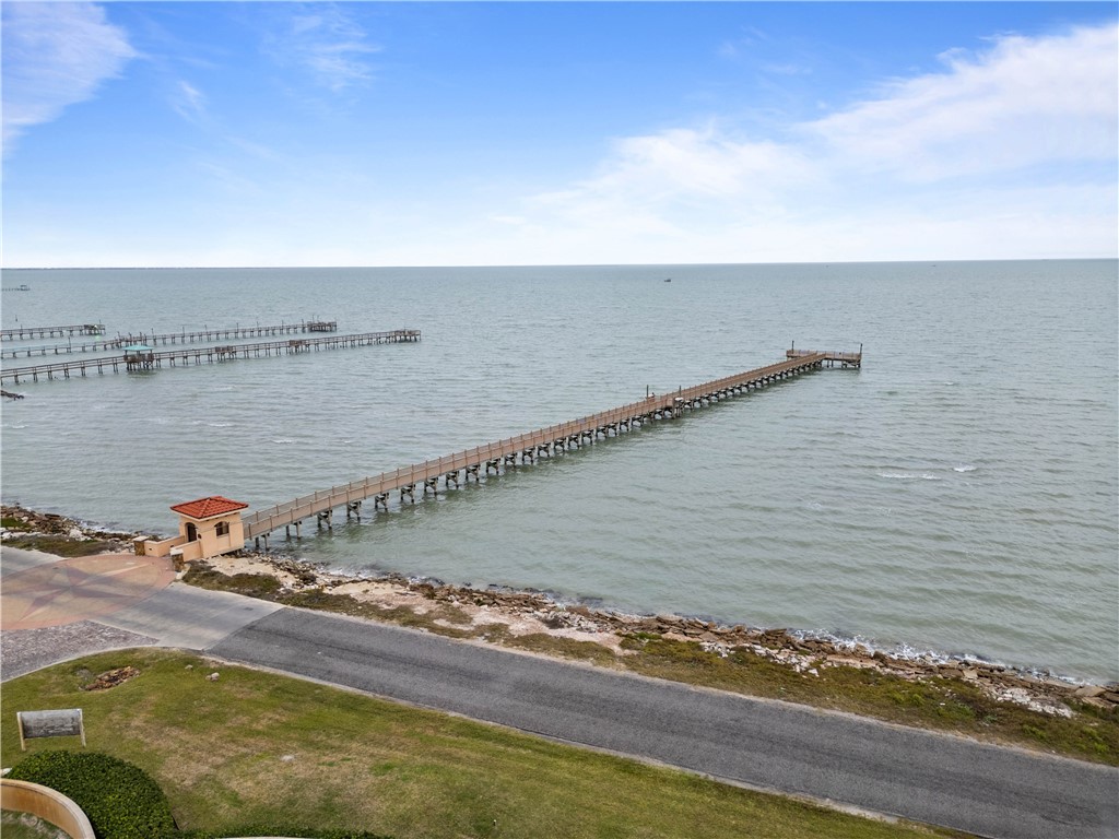 1502 Royal Oaks Trai 1502 Rockport TX 78382