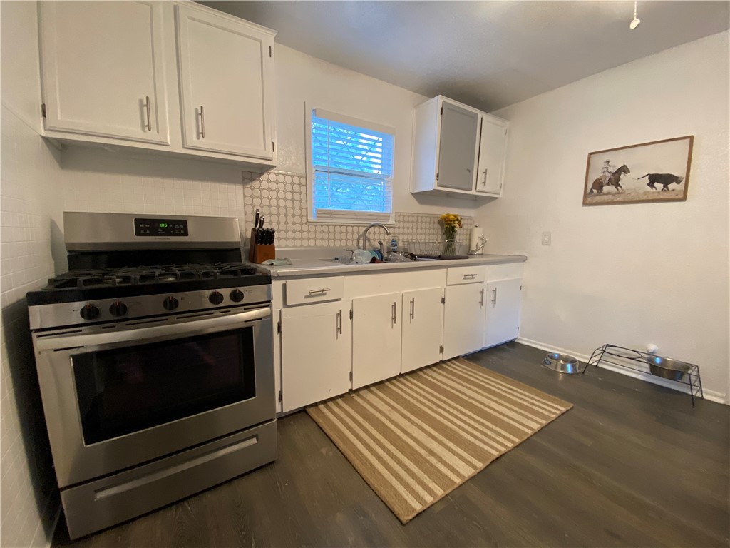 4610 Nicholson Street Corpus Christi TX 78415