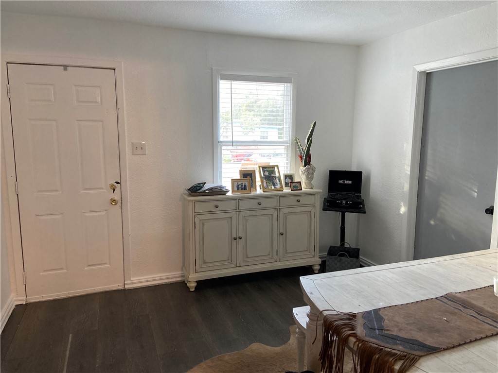 4610 Nicholson Street Corpus Christi TX 78415