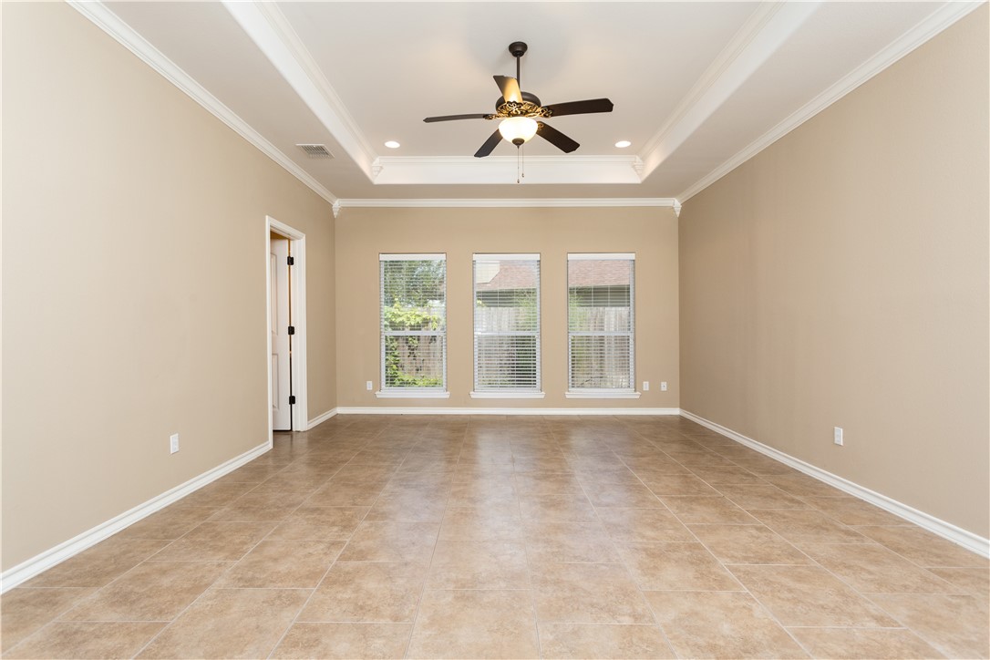 5701 Loire Boulevard Corpus Christi TX 78414