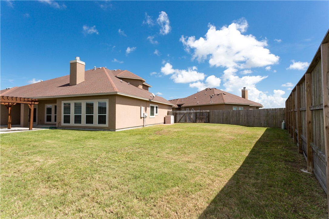 5701 Loire Boulevard Corpus Christi TX 78414