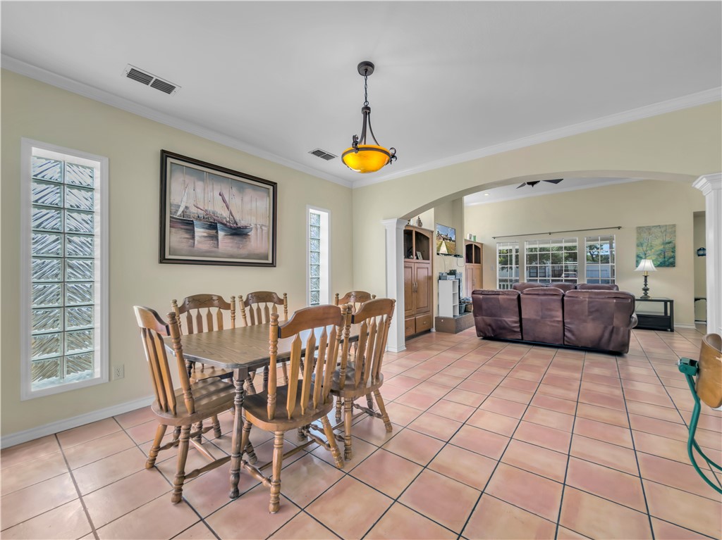 337 Paloma Street Corpus Christi TX 78412