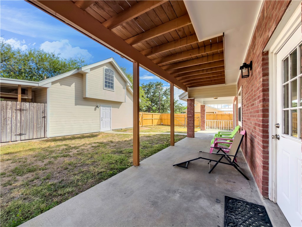 337 Paloma Street Corpus Christi TX 78412