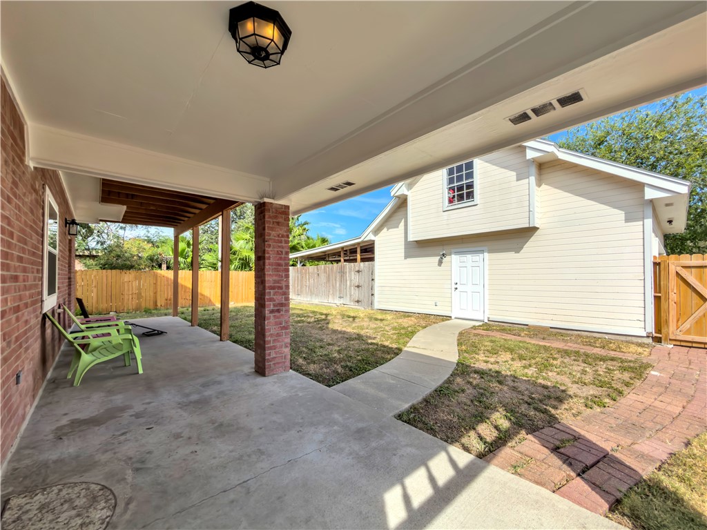 337 Paloma Street Corpus Christi TX 78412