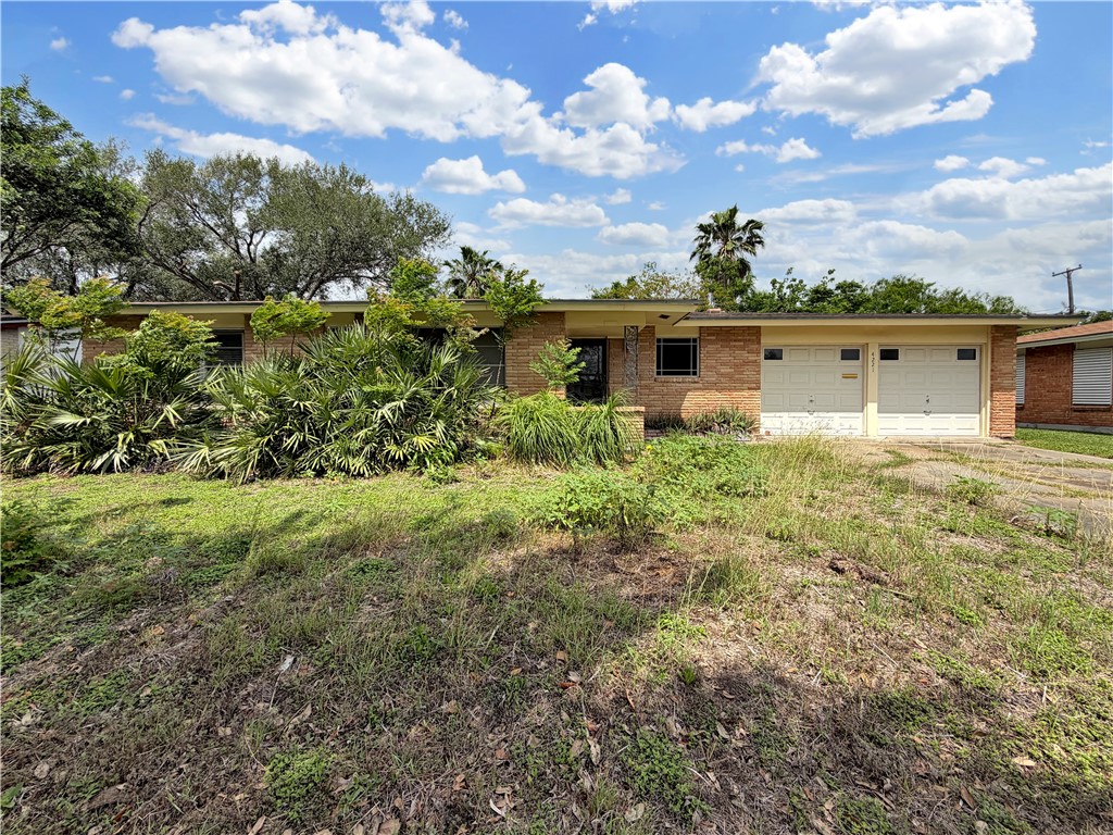 4221 Dolphin Place Corpus Christi TX 78411