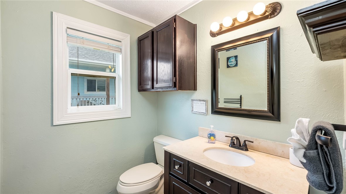 4006 Laguna Shores Corpus Christi TX 78418