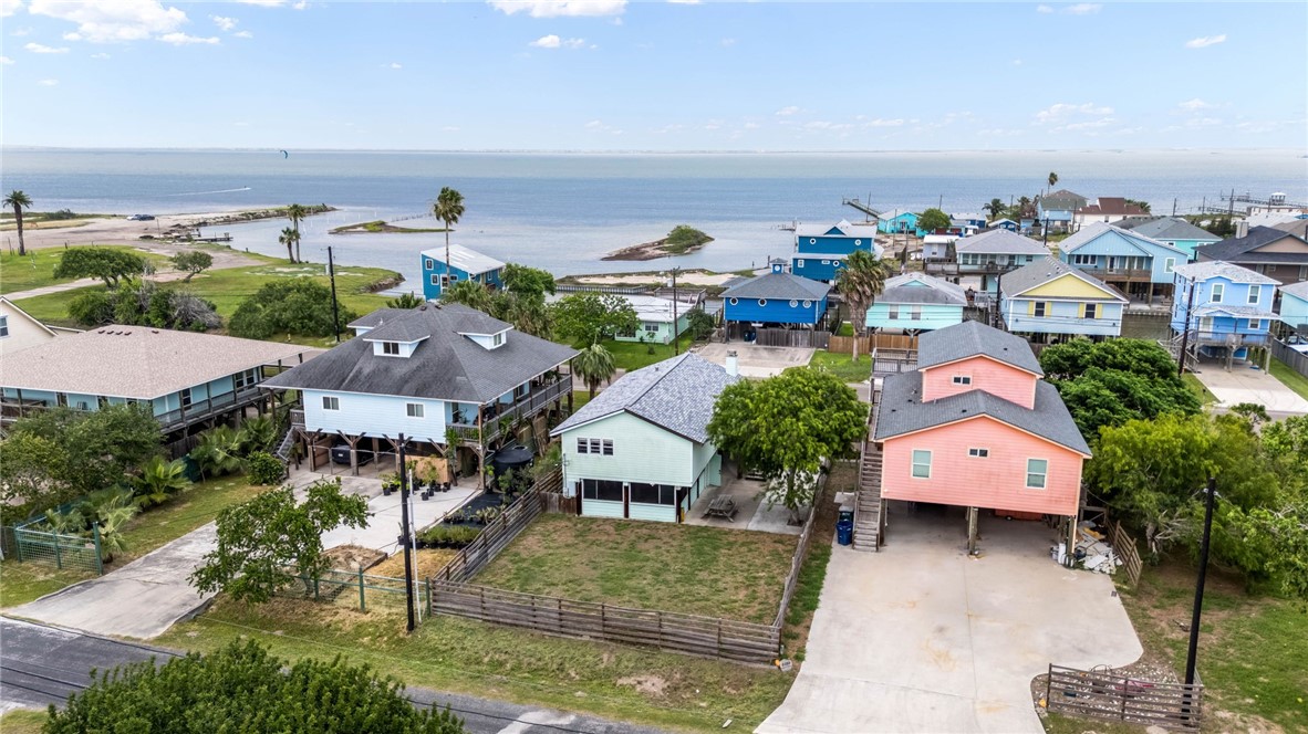 4006 Laguna Shores Corpus Christi TX 78418