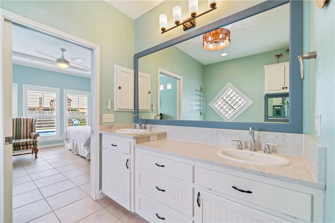15950 Punta Espada Loop Corpus Christi TX 78418