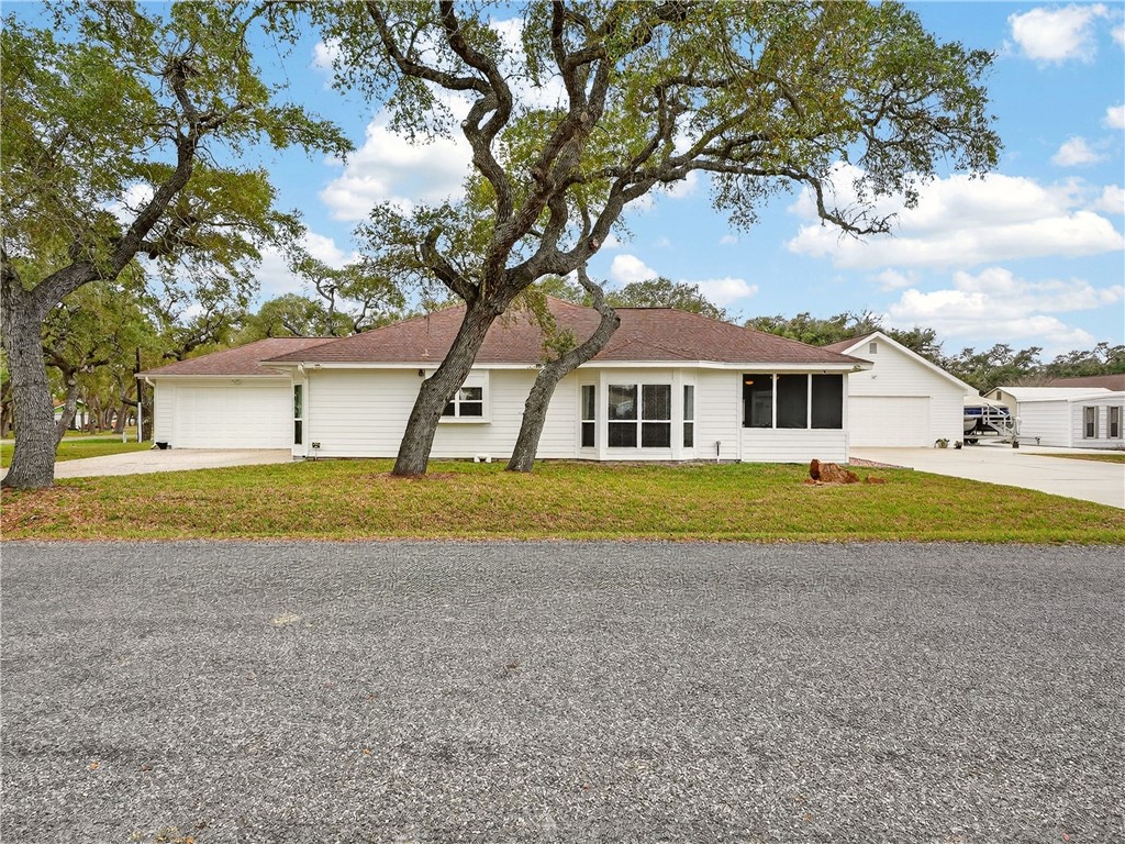 119 Bishop Road Rockport TX 78382