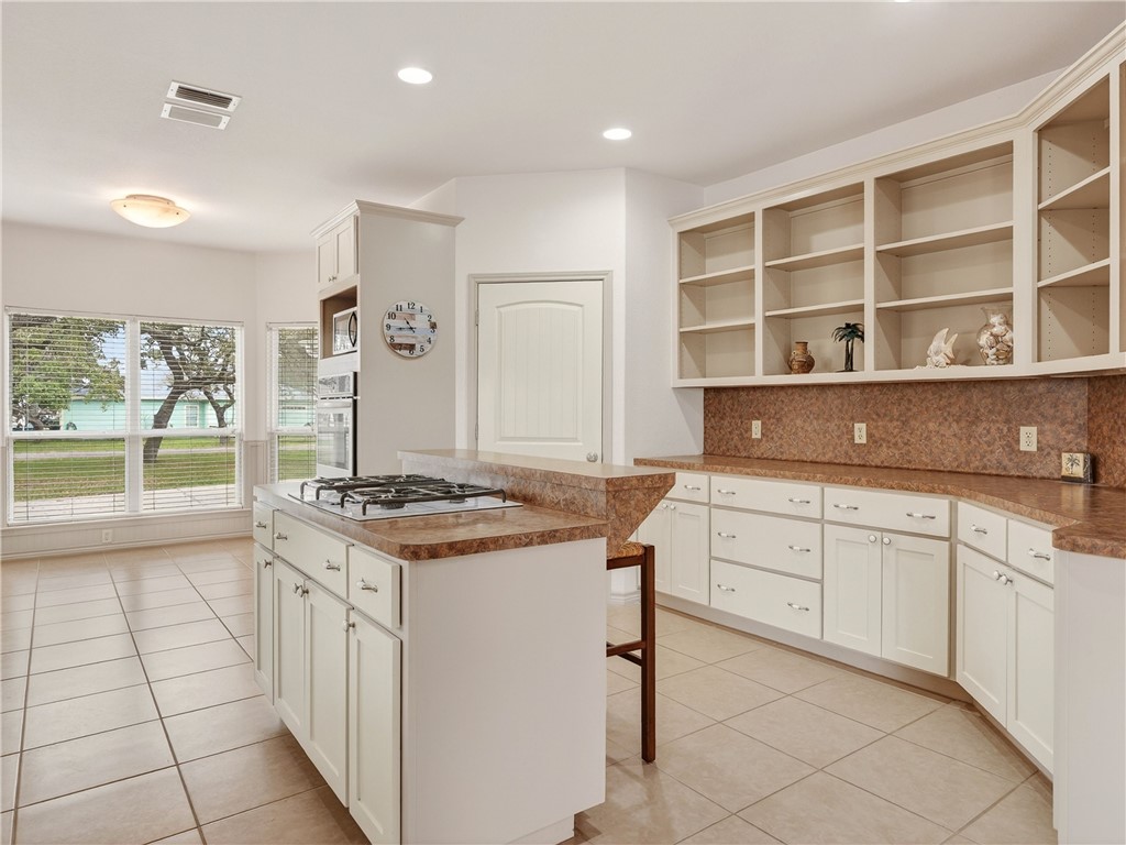 119 Bishop Road Rockport TX 78382