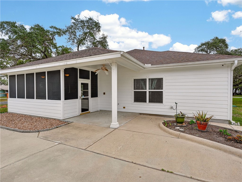 119 Bishop Road Rockport TX 78382