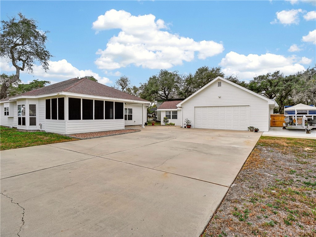 119 Bishop Road Rockport TX 78382