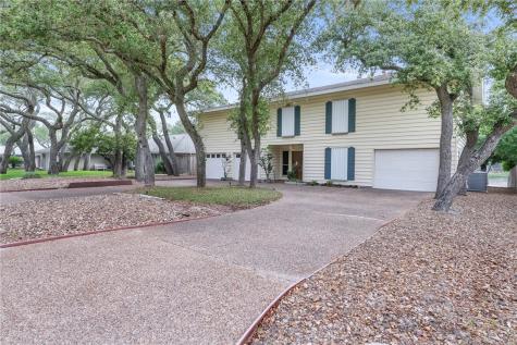 1905 Baywood Drive Rockport TX 78382