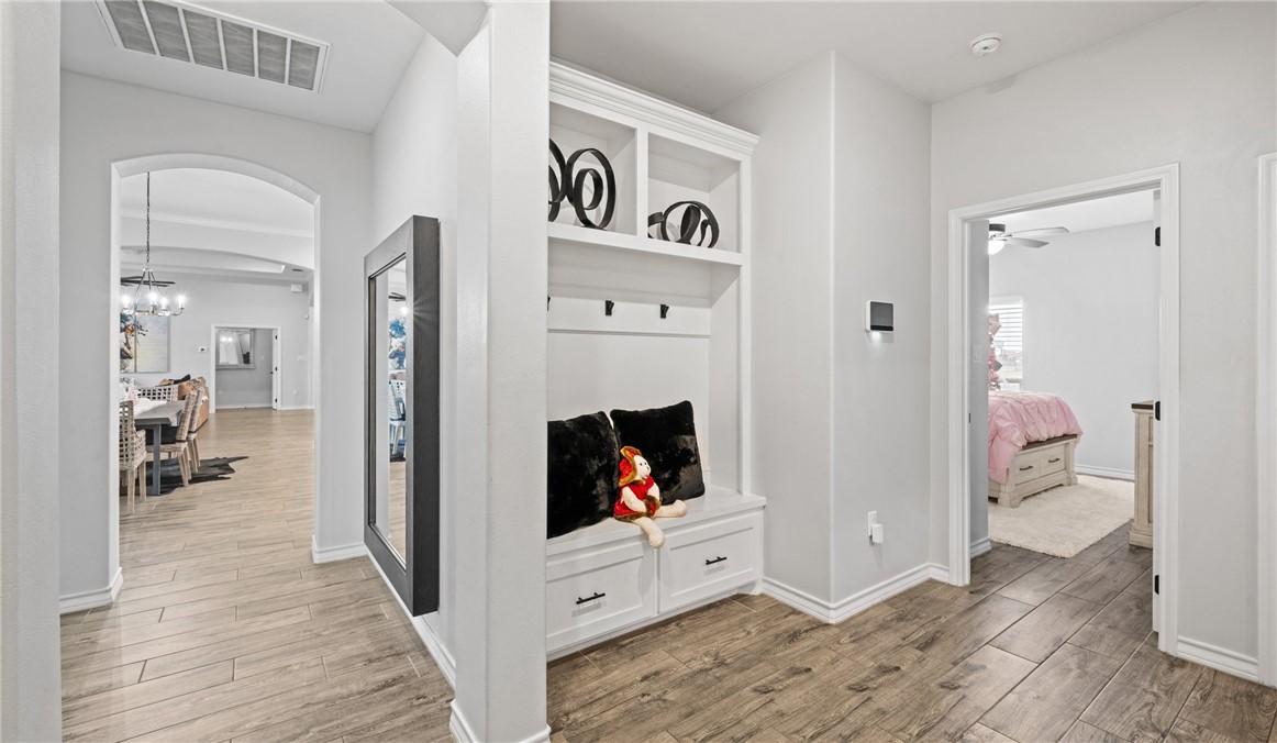 1350 Will Scarlet Court Corpus Christi TX 78415