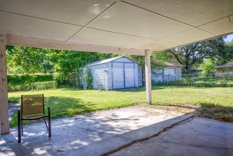 714 Reynolds Avenue Taft TX 78390