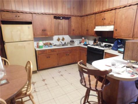 712 E 2nd Street Alice TX 78332