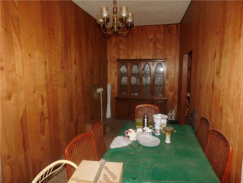 712 E 2nd Street Alice TX 78332
