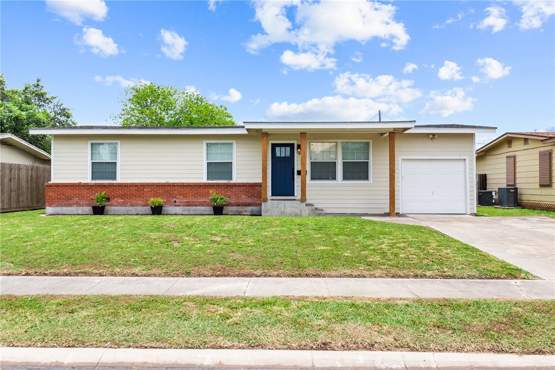 1465 Casa De Oro Drive Corpus Christi TX 78411