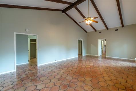 1307 Lincoln Street Alice TX 78332