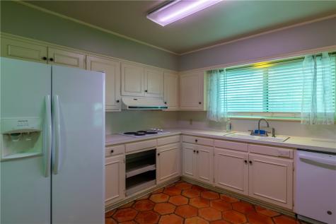 1307 Lincoln Street Alice TX 78332