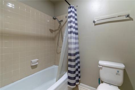 1307 Lincoln Street Alice TX 78332