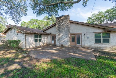 1307 Lincoln Street Alice TX 78332